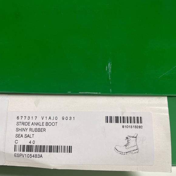 Bottega Veneta Stride Ankle Boot - Picture 6 of 7